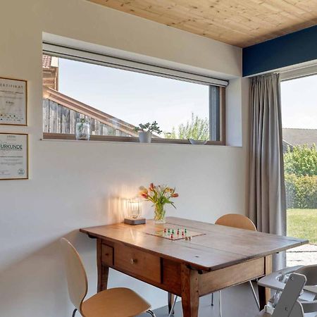 Lieblingseck Nachhaltige 5 Sterne Ferienwohnung Direkt Am Chiemsee غشتات أم كيمزي المظهر الخارجي الصورة