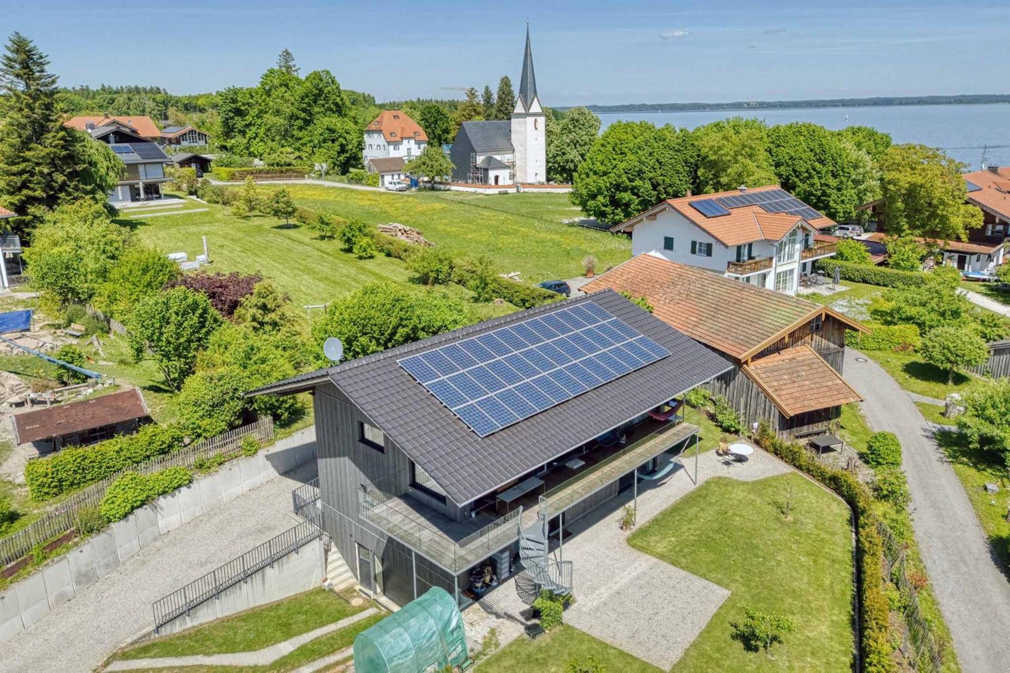 Lieblingseck Nachhaltige 5 Sterne Ferienwohnung Direkt Am Chiemsee غشتات أم كيمزي المظهر الخارجي الصورة